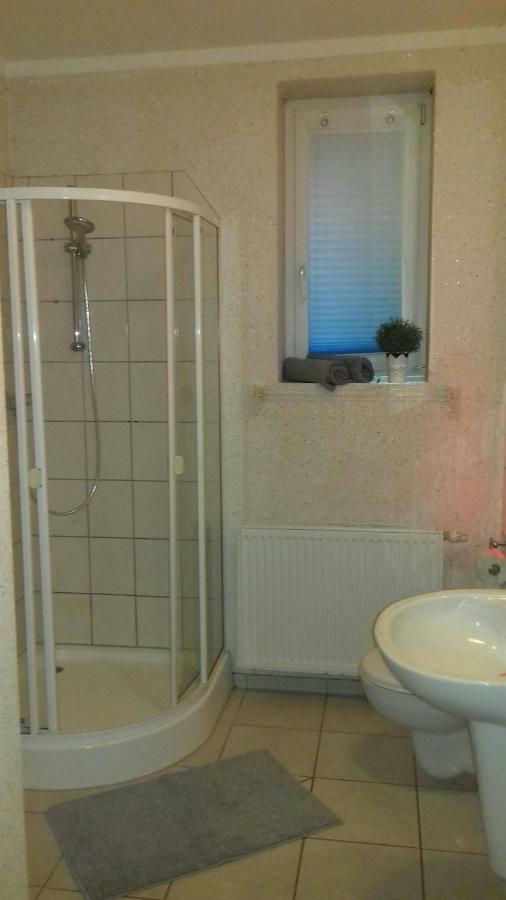 Ferienwohnung Jacqueline Tiefensee ภายนอก รูปภาพ